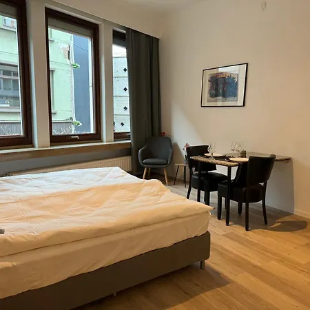 アパート Two Bedroom Loft In The Center By The Meir *